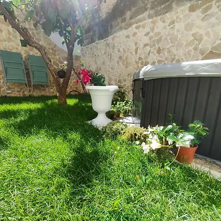 Nonna Tetta Bed & Breakfast *